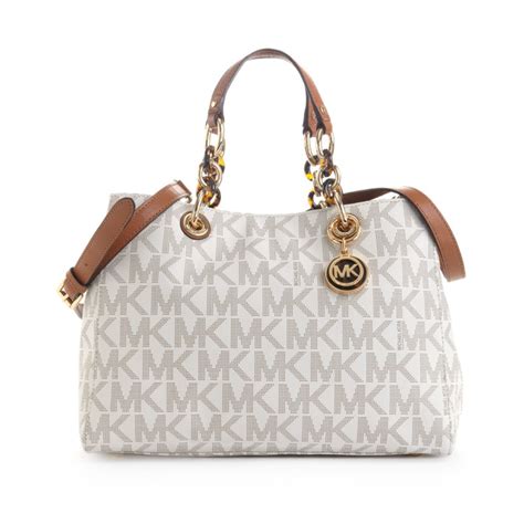 michael kors cynthia medium satchel handbag beige with gold hardware|Cynthia Medium Saffiano Leather Satchel .